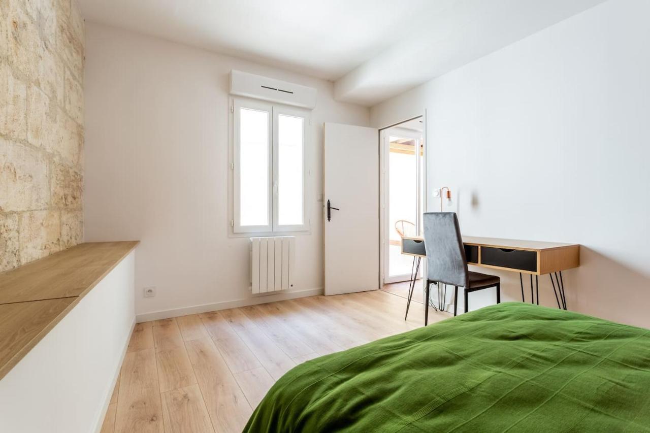 Joli Appartement Avec Jardin / Vieux-Lormont Luaran gambar